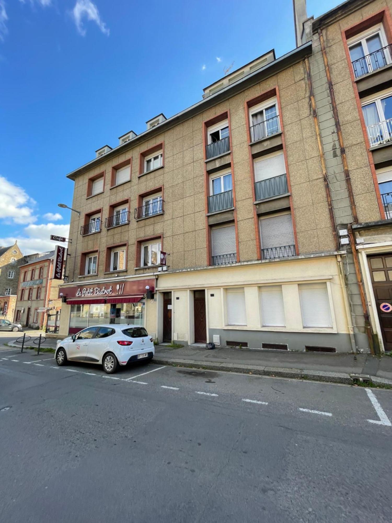 Appartement Renove Tout Equipe, Centre Ville, Proche De La Gare Et Commerce Flers  Buitenkant foto
